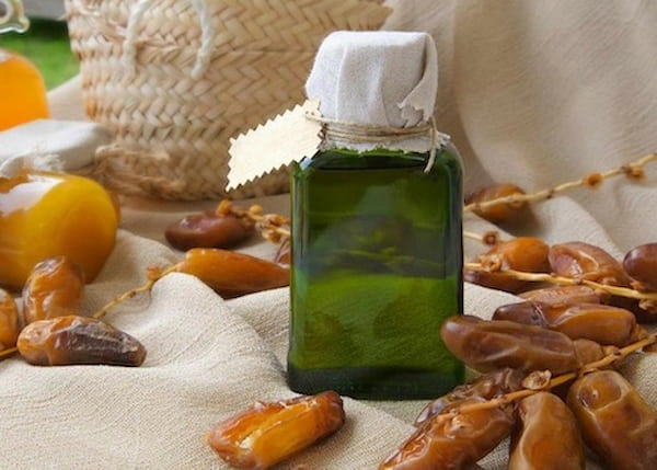تصویر 4 از خرید و قیمت روغن هسته خرما اصل + فروش عمده